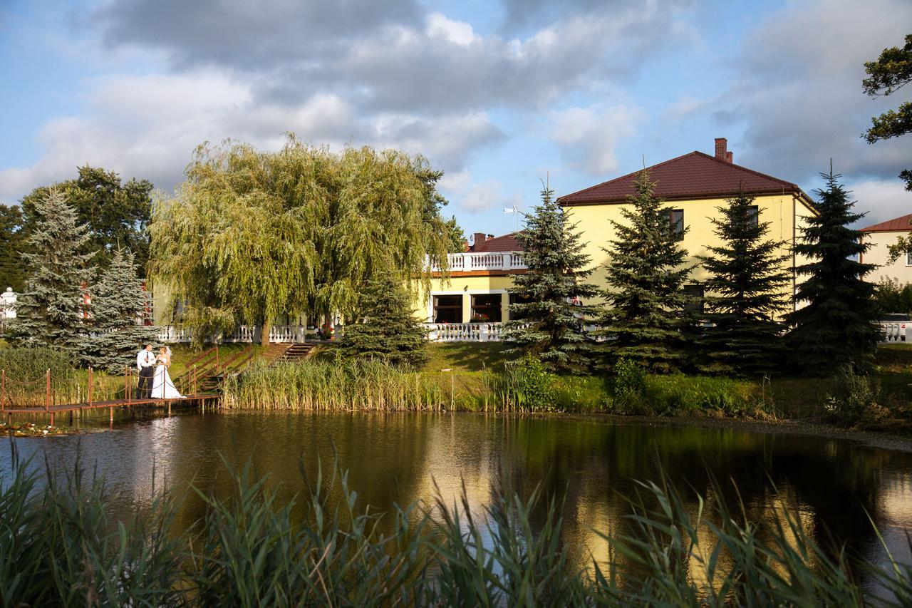 Zacisze Hotel Ulan Bagian luar foto