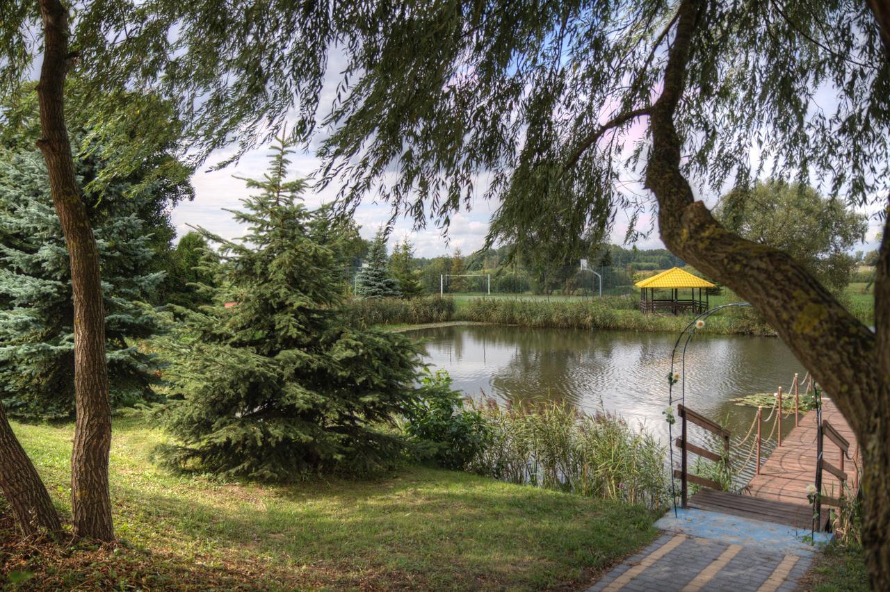 Zacisze Hotel Ulan Bagian luar foto